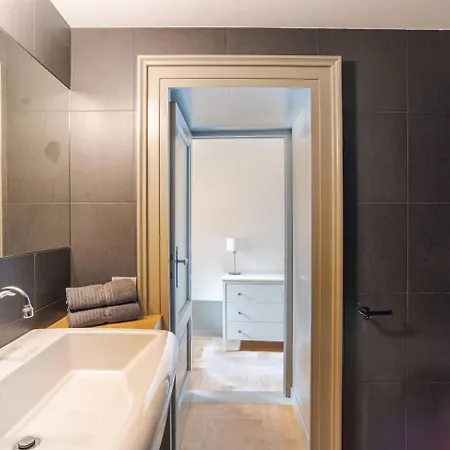 Palazzo San Giacomo Lägenhet