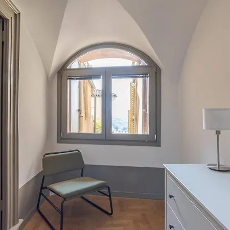 Palazzo San Giacomo Lägenhet