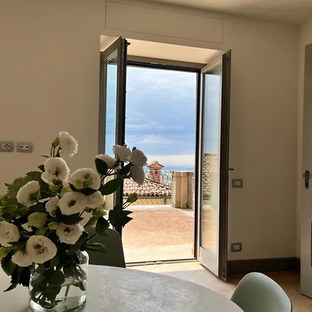 Lägenhet Palazzo San Giacomo *