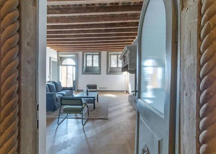 Palazzo San Giacomo Apartman *